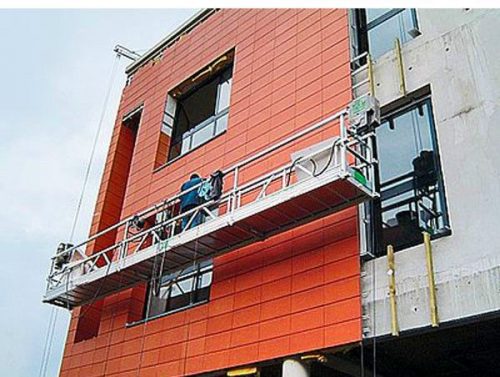 suspended platform for facade cleaning