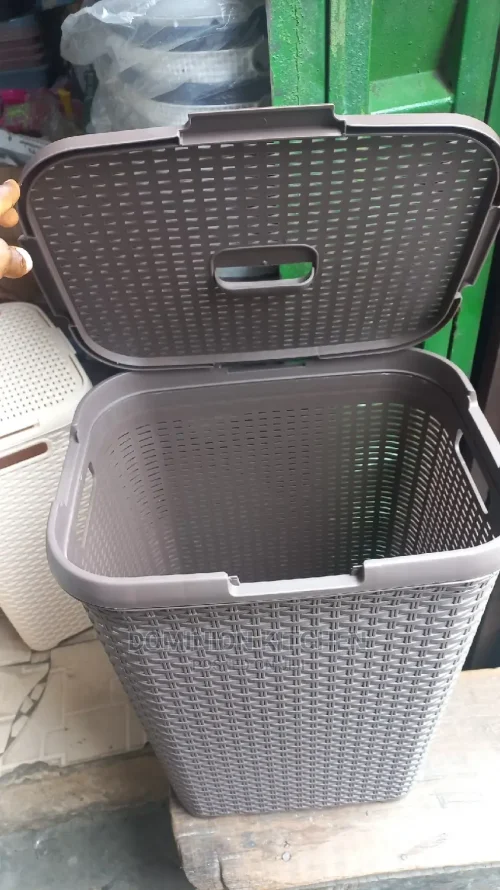 Dirty Clothes Basket - Image 2